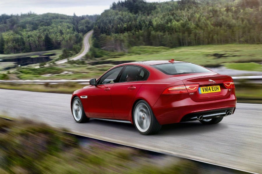 En principio, el Jaguar XE contará con 5 motores diferentes.