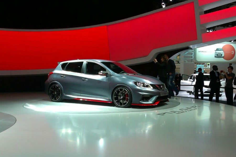 El Nissan Pulsar Nismo Concept es una de las estrellas de Nissan en París.