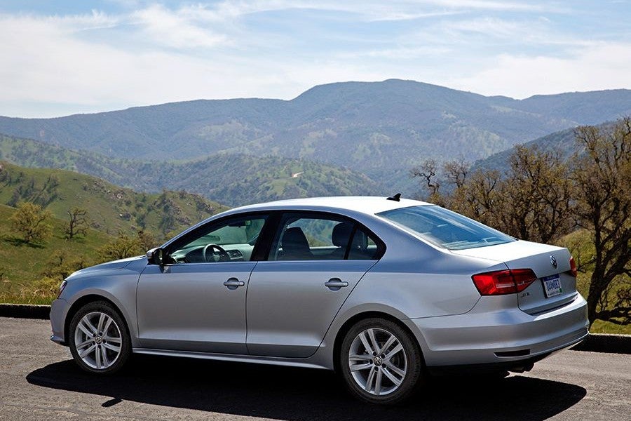 El Jetta es casi un Passat a escala.