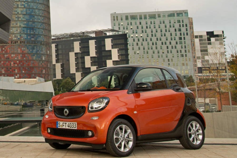 El nuevo Smart ForTwo llega al mercado con dos motores de gasolina uno de 71 CV y otro de 90.