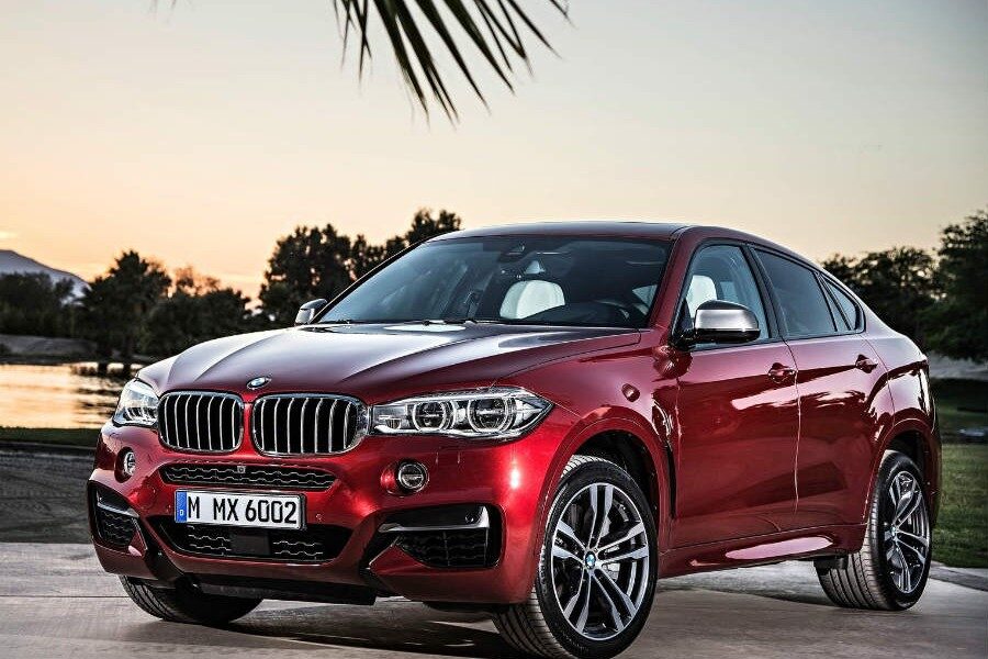 El BMW X6 une perfectamente todas las características de un SUV y de un Coupé.
