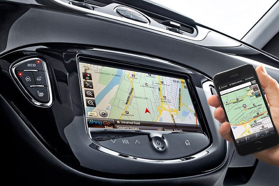 El nuevo Corsa incorpora las últimas tecnologías de conectividad con Intellilink.