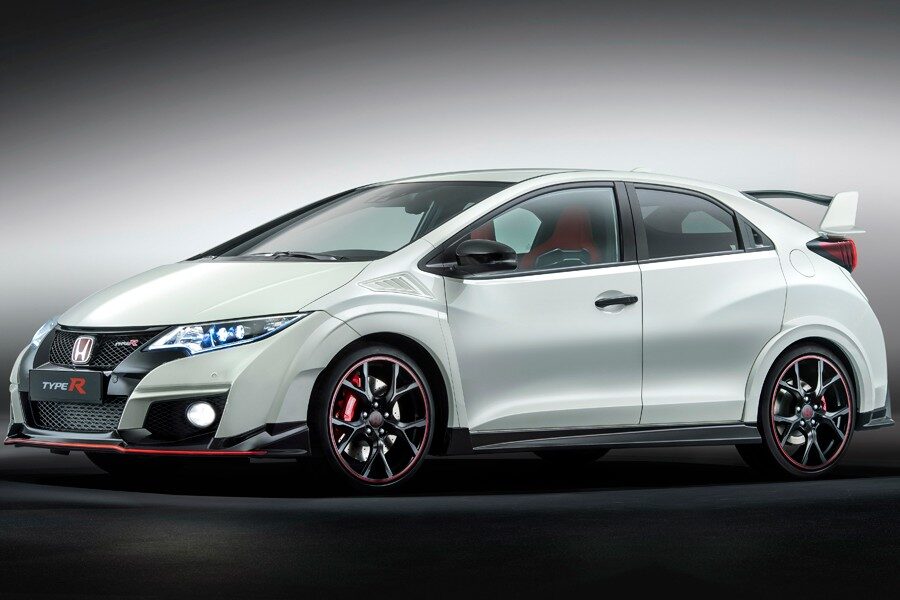 El Honda Civic Type R acelera de 0 a 100 km/h en 5,7 segundos.