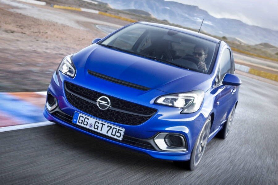 El Opel Corsa OPC se sentirá como en casa dentro de un circuito.