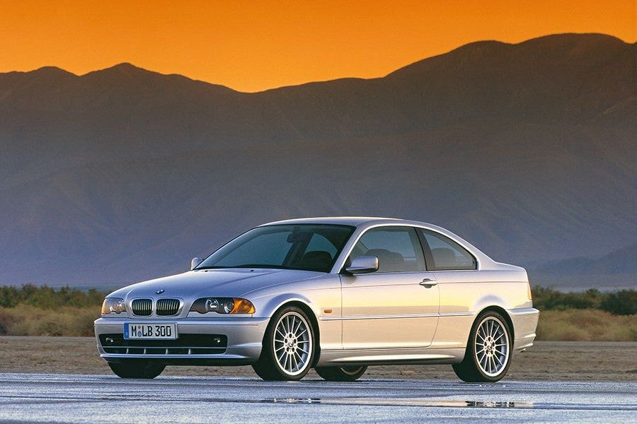 Los BMW Serie 3 fueron creciendo y haciéndose más pesados.