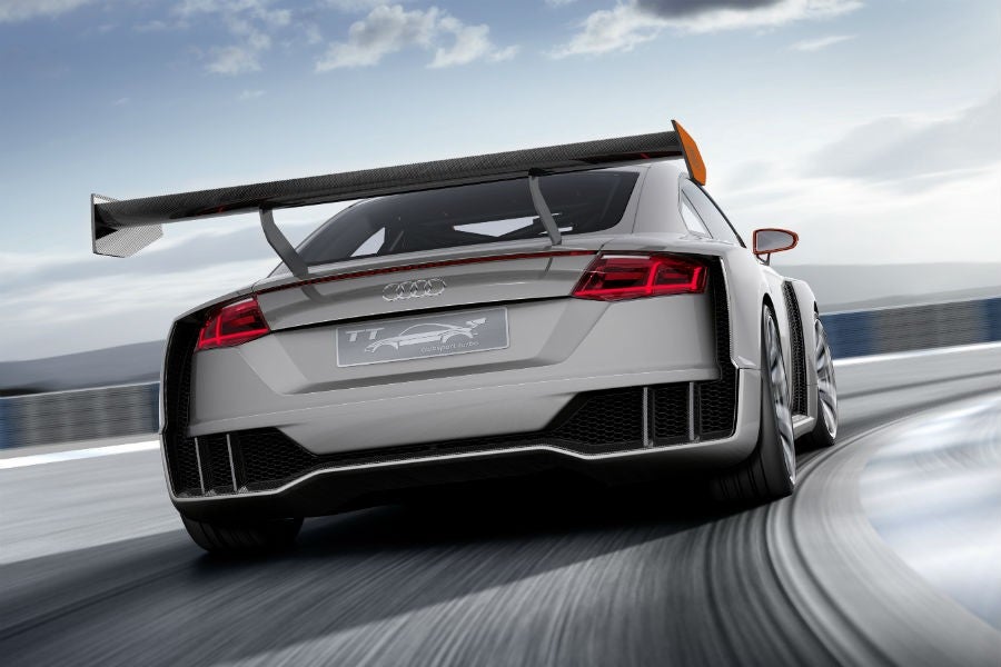 El Audi TT Clubsport Turbo cuenta con un alerón de grandes dimensiones.