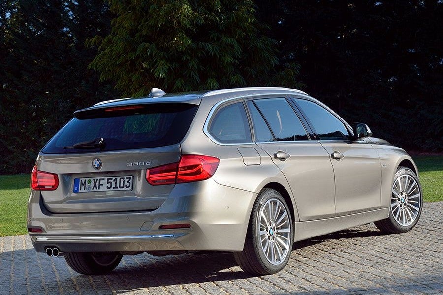 El Touring resulta más elegante y deportivo.