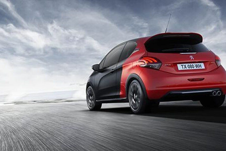 La versión más deportiva del Peugeot 208 llegará en 2023