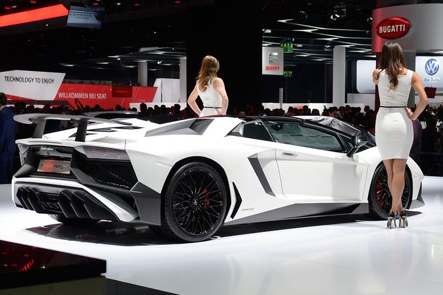 El Lamborghini Aventador SV se producirá en serie limitada, 500 unidades serán descapotables.