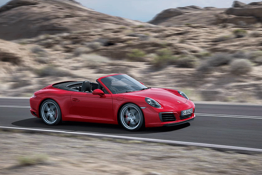 Se renueva el Porsche 911 Carrera lanzado al mercado en Agosto de 2011.