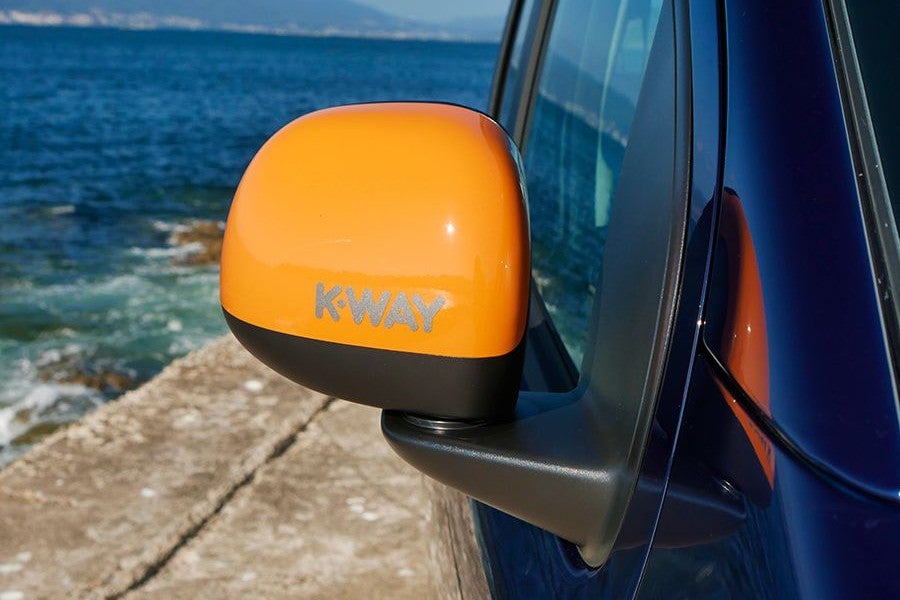 El K-Way tiene detalles exclusivos de acabado.