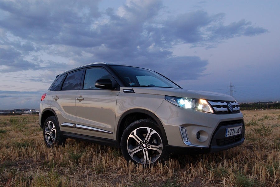 Nuevo diseño del Vitara, moderno y atractivo con luces LED