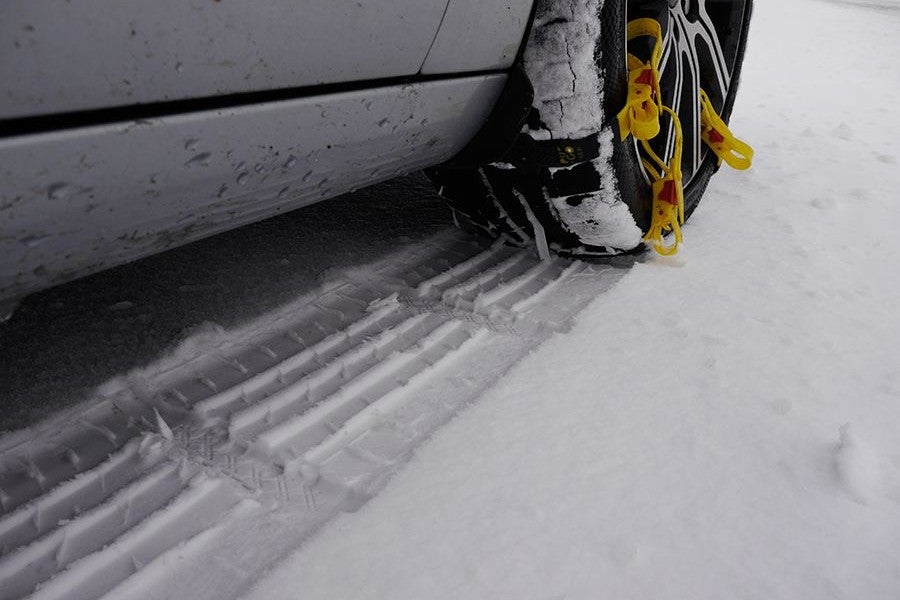 Existen varios tipos de cadenas para la nieve, te mostramos todos.