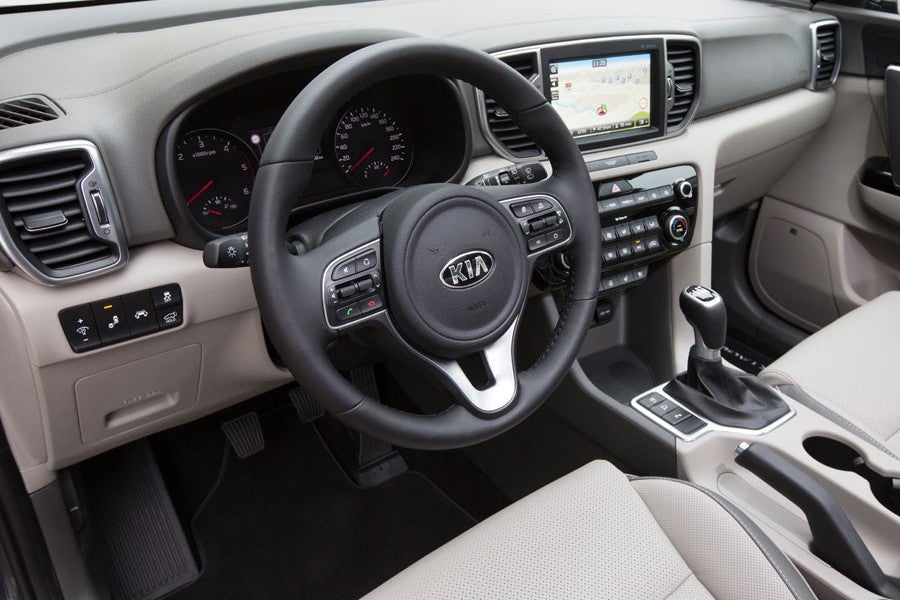 El interior del nuevo Kia Sportage 2016 ha dado un enorme salto de calidad.