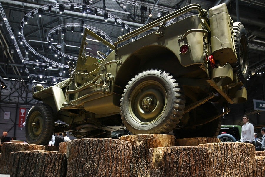 El Jeep Willys fue el germen de otro modelo mítico, el Land Rover Defender.