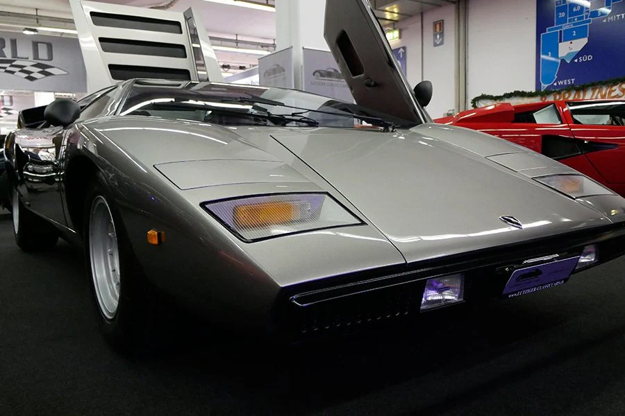 El Lamborghini Countach sigue pareciendo del futuro después de 40 años.