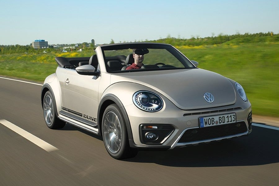 El Beetle Dune está disponible en 7 colores y con carrocería coupé o cabrio.