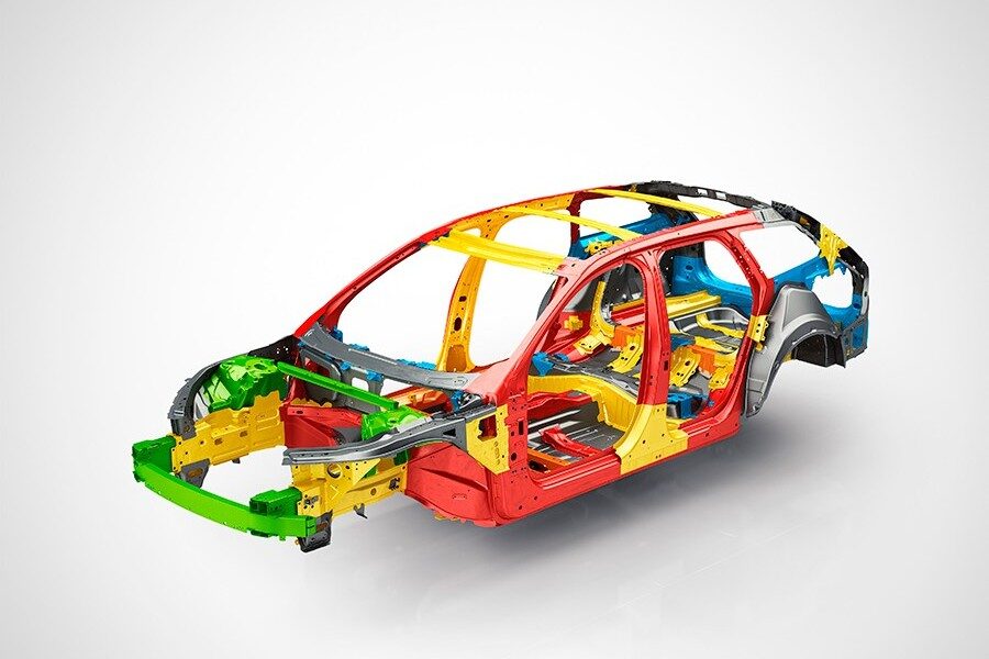Volvo es pionera en el uso de aceros de alta resiliencia que mejoran la seguridad pasiva.