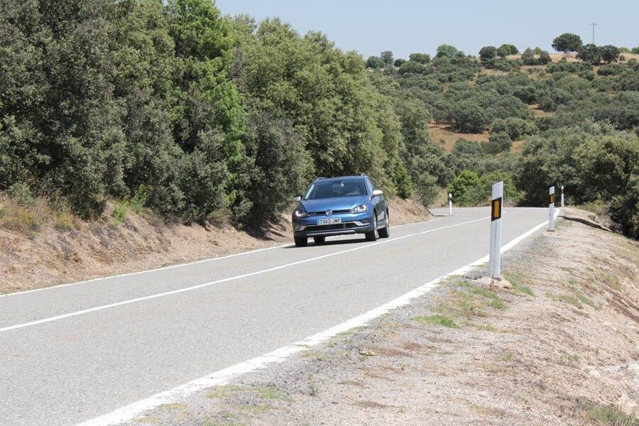 En carretera, El VW Golf Alltrack es buen rutero.