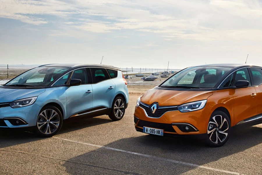 Los Renault Scénic y Grand Scénic 2022 presentan su nueva gama