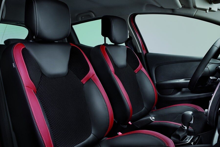 El Renault Clio “Wolfnoir” está dotado de la última tecnología en materia de seguridad pasiva y activa.
