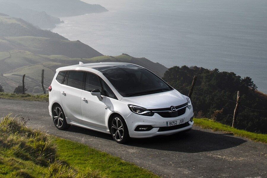 El nuevo Opel Zafira cuenta con 3 motores diésel, 2 de gasolina y uno de GLP.