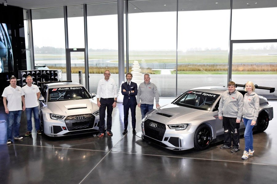 Entrega de los dos primeros Audi RS3 LMS de competición.
