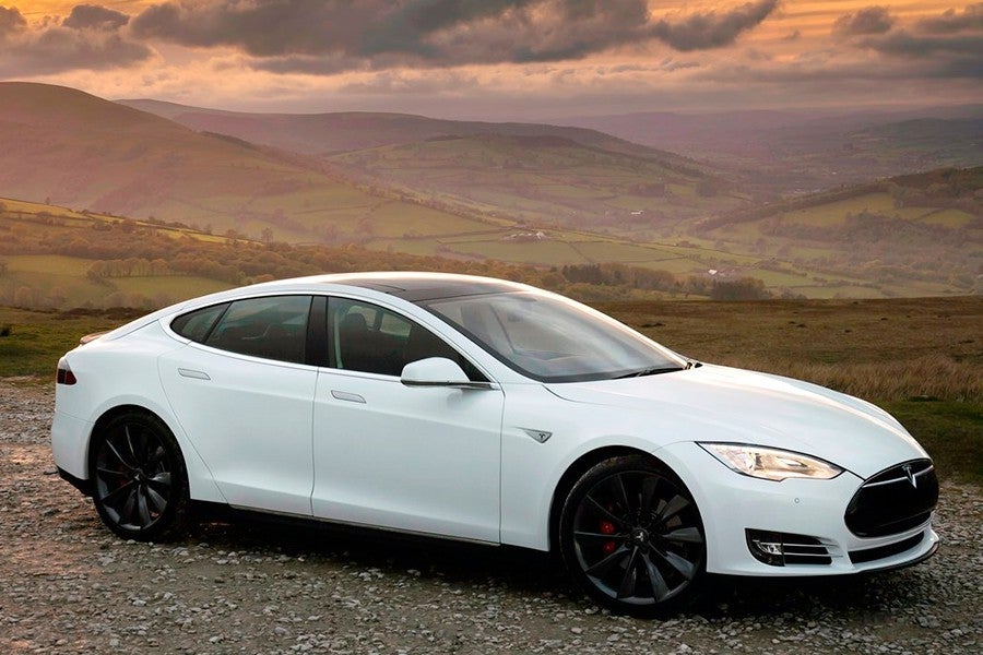 Ya puedes comprar un Tesla en España desde 80.100 euros