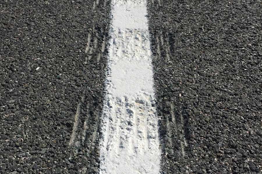 La DGT instala guías sonoras para evitar colisiones frontales.