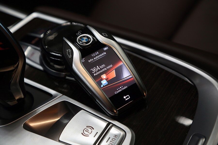 Las aplicaciones y las tecnologías de conectividad están en un nivel superior en BMW.