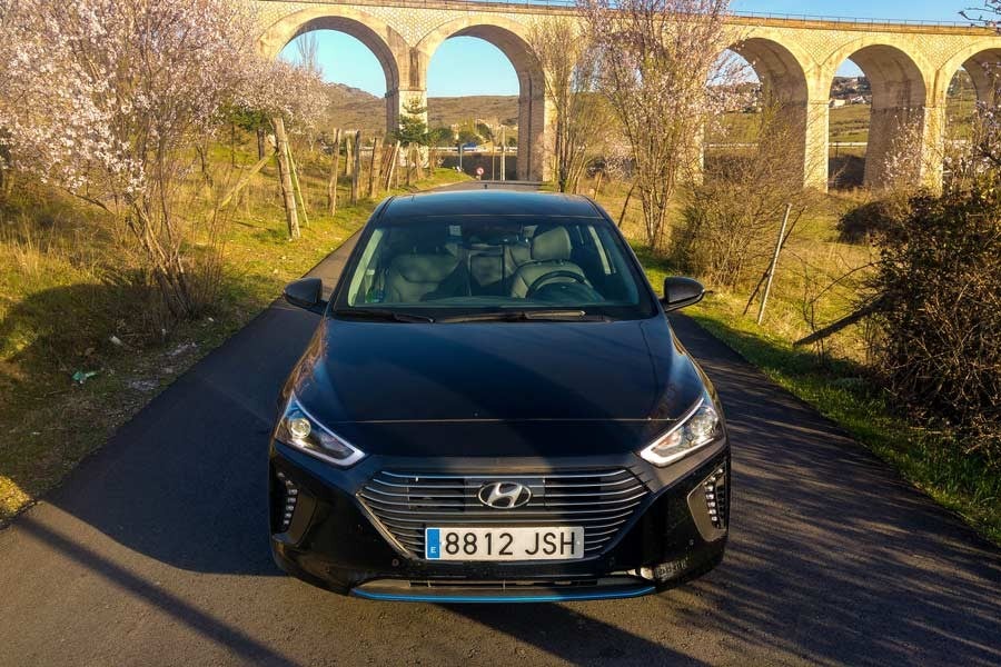 El Hyundai Ioniq es un coche muy cómodo y fácil de conducir.