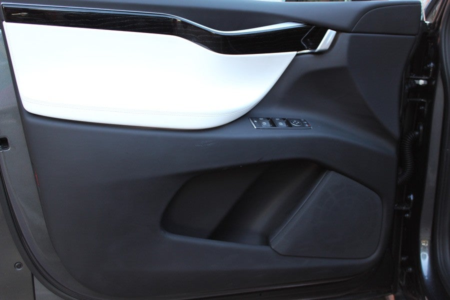Tesla Model X Premium Sound