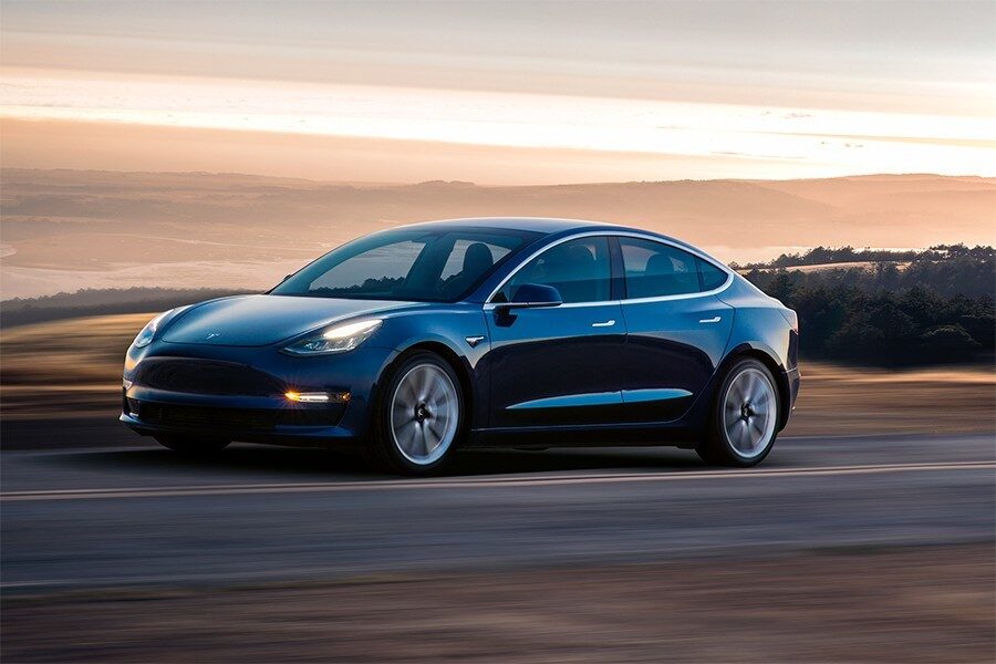 Tesla es una marca atípica, con un modo de vender y hacer las cosas completamente diferente.