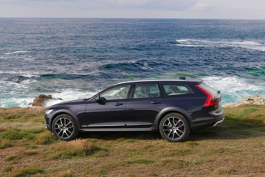 El Volvo V90 es elegante y muy versátil en su versión XC.