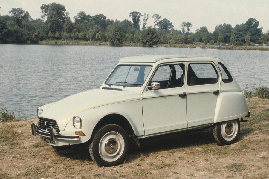 El modelo de Citroën actualizaba la imagen de su utilitario.