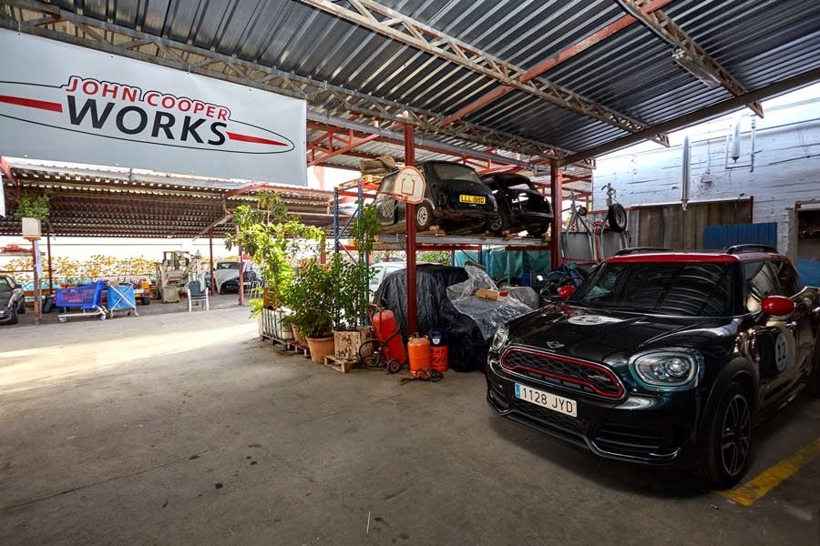 El modelo Countryman gana respecto a los demás en estabilidad en curva, gracias a su sistema de tracción All4.