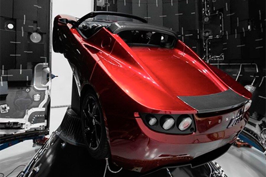 Este coche pertenece al propio Elon Musk y promete salir al espacio.