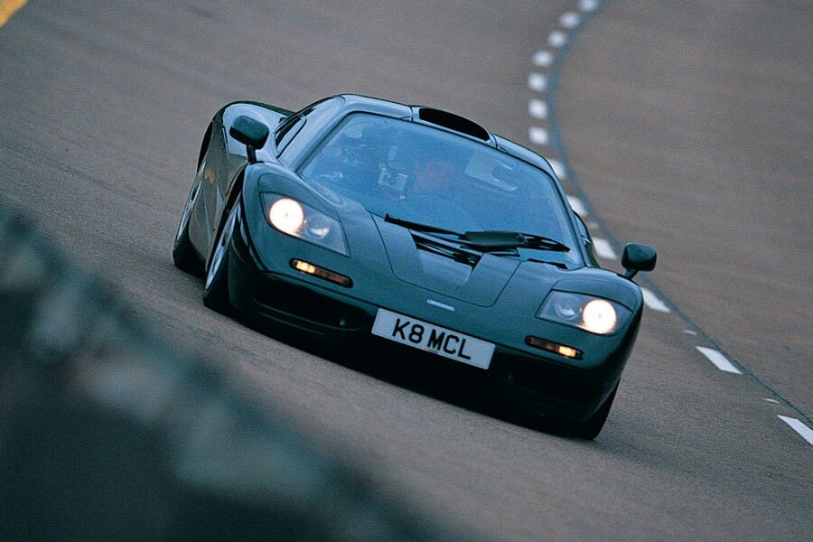 En 1993, el McLaren F1 alcanzó los 370 km/h de punta.