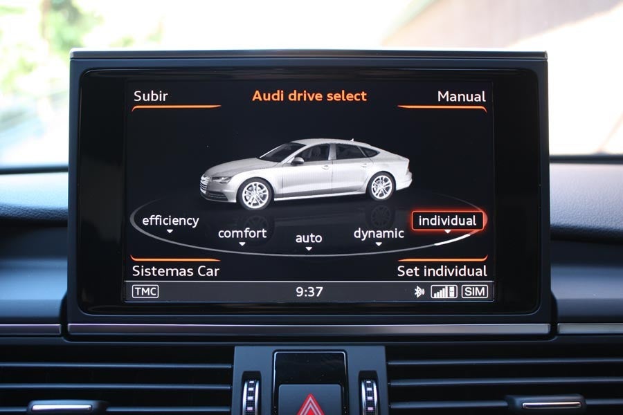 El Audi A7 permite elegr entre 4 modos de conducción.