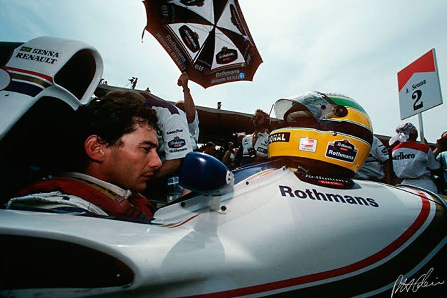 Ayrton Senna, instantes antes de que comenzara el fatídico GP de Imola de 1994.