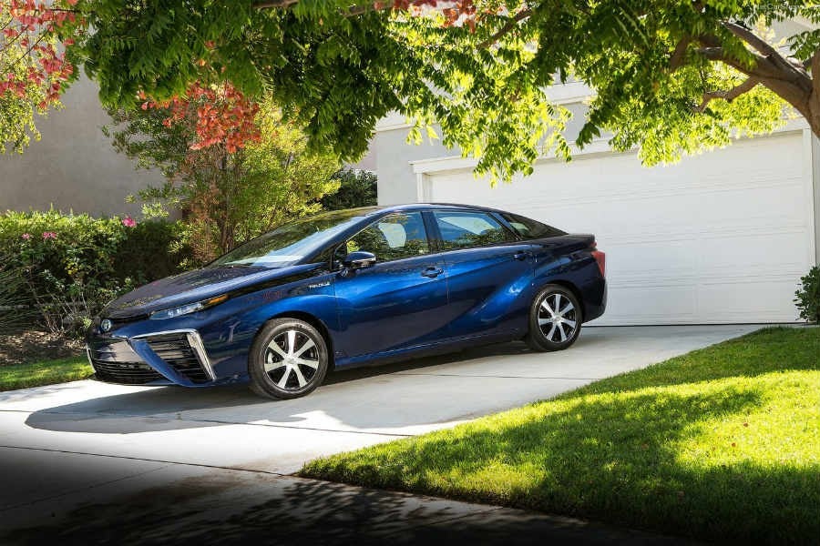 El Mirai fue el primer coche propulsado por pila de hidrógeno de Toyota