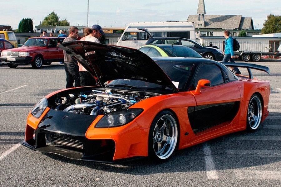 El kit de carrocería Veilside ha disparado las cotizaciones del Mazda RX-7 turbo.