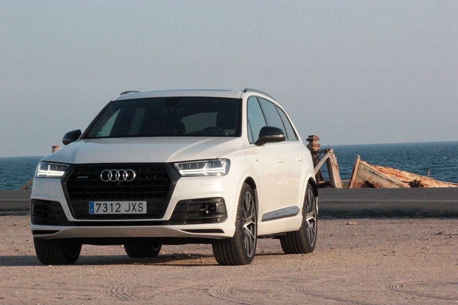 La estética del Audi Q7 es imponente y sencillamente preciosa.