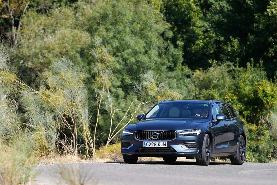 Imágenes dinámicas del Volvo V60 D4.