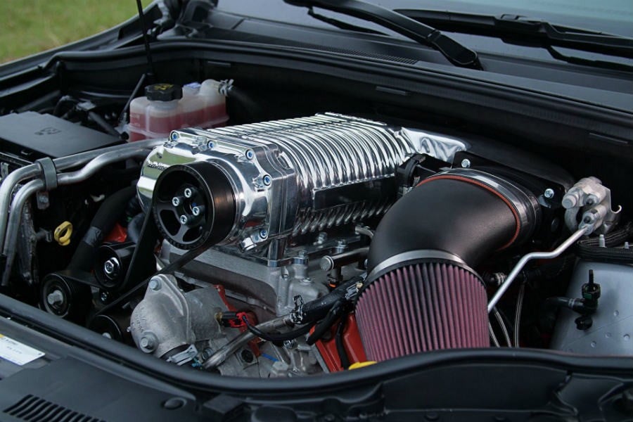 El supercargador de 4,5 litros hace que el coche sea un monstruo