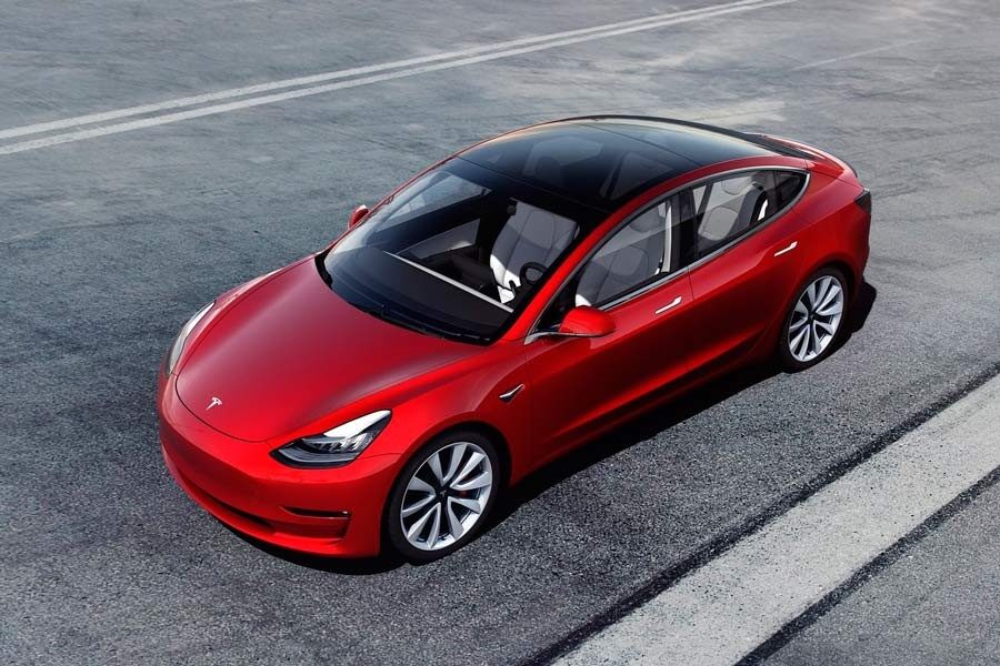 El Tesla Model 3 más barato tiene un precio de aproximadamente 35.000 dólares.