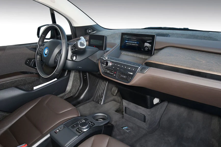 El interior da una sensación de calidad que no es nada habitual en un coche eléctrico.