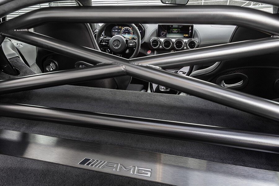 El AMG GT R Pro es una serie limitada con características únicas.