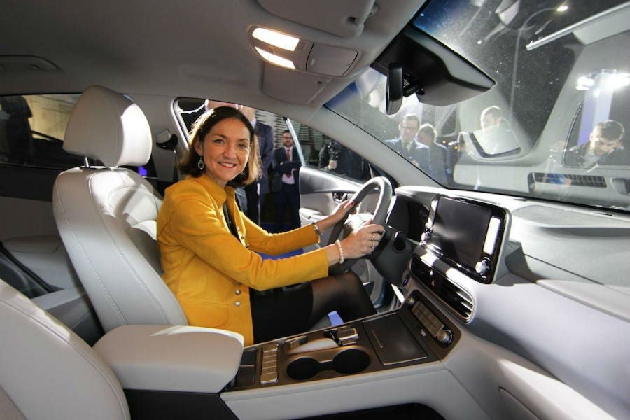 La ministra de Industria, Comercio y Turismo Reyes Maroto
