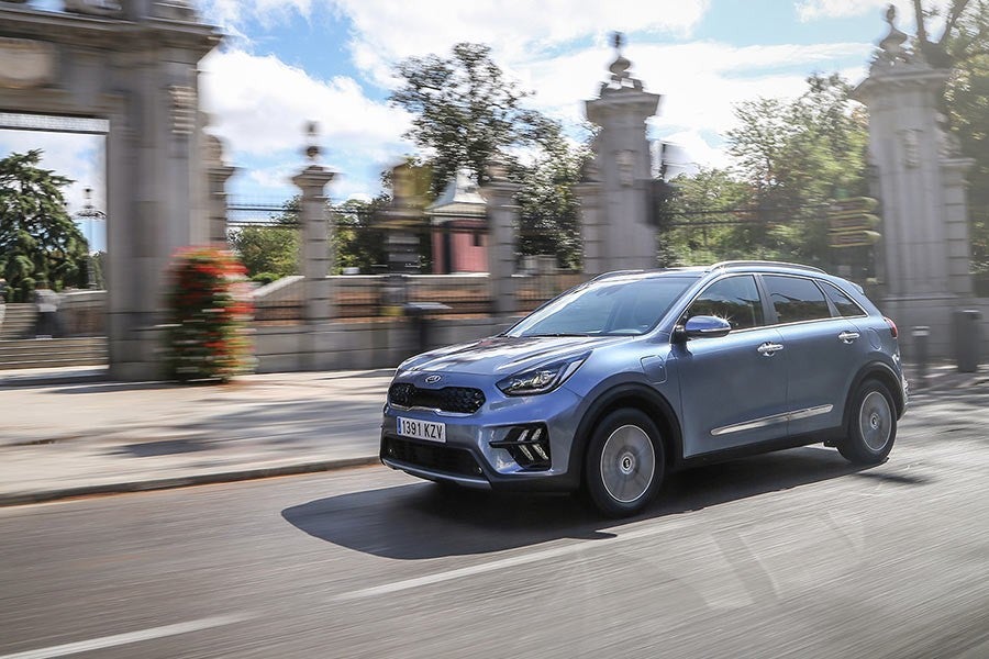 El Niro PHEV tiene etiqueta cero y el Niro HEV etiqueta Eco.